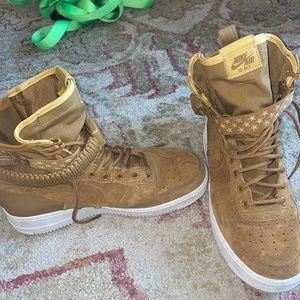 Nike Air Force 1 High Tops